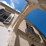 Palazzo De Noha - Boutique 4*