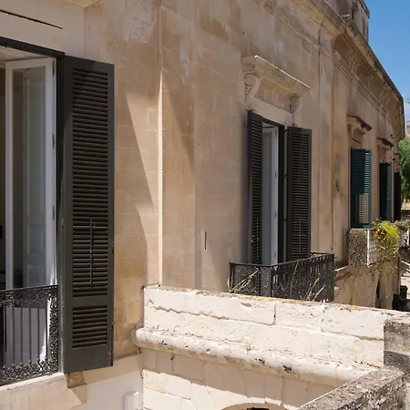 Palazzo De Noha - Boutique 4* Lecce