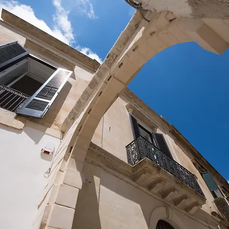 Palazzo De Noha - Boutique 4*
